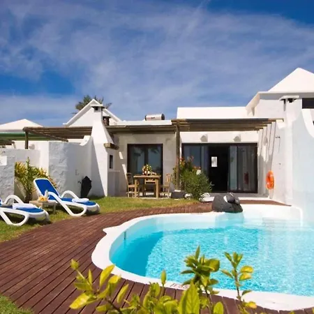 Playa Blanca Sleeps 4 Pool Wifi بلايا بلانكا
