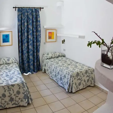 Playa Blanca Sleeps 4 Pool Wifi فيلة