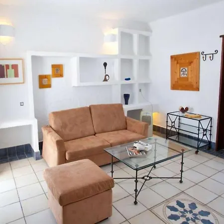 Villa Playa Blanca Sleeps 4 Pool Wifi *